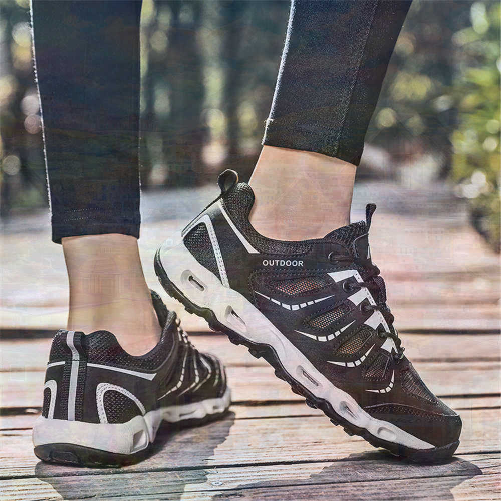 Sumer Round Tip Silver Sneaker - Home Gym Outfit ulasan dan harga
